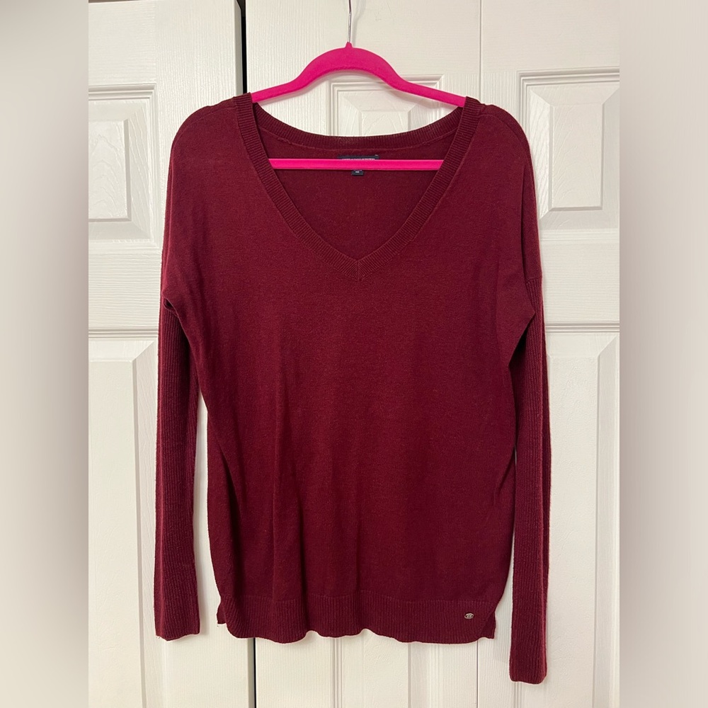 American Eagle Burgundy V-neck Sweater